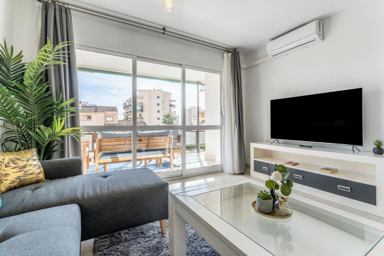 Sea View 2 Bedroom Apartment 2 Min Away From The Beach ตอร์เรโมลิโนส ภายนอก รูปภาพ